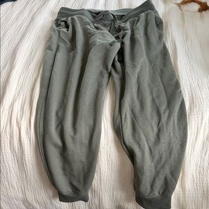 Women’s Olive Green Jogger Sweatpants